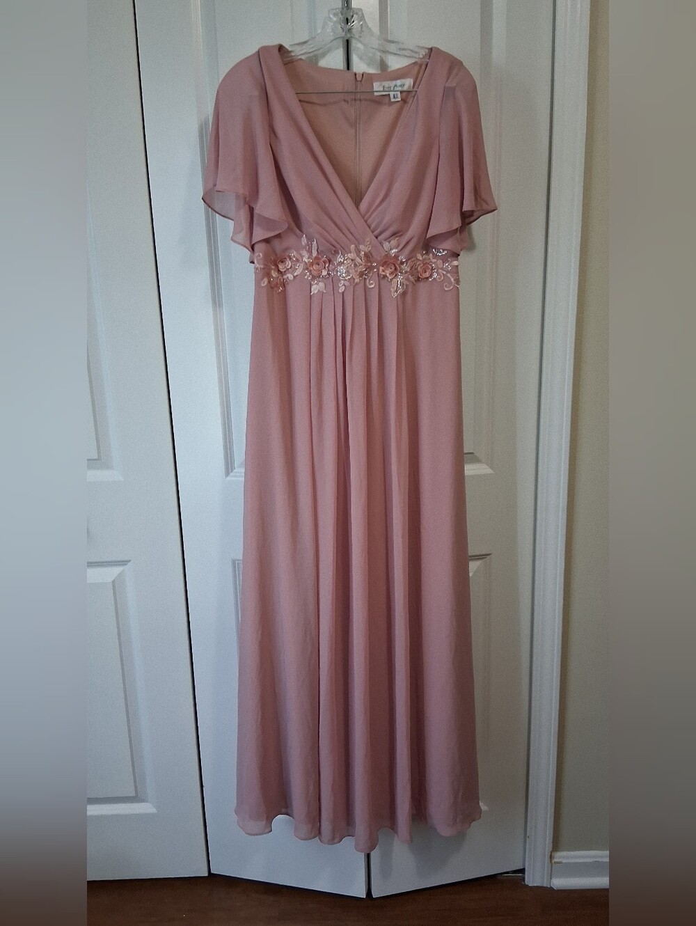 Ever Pretty Dusty Rose Floral-Appliqué Maxi Dress